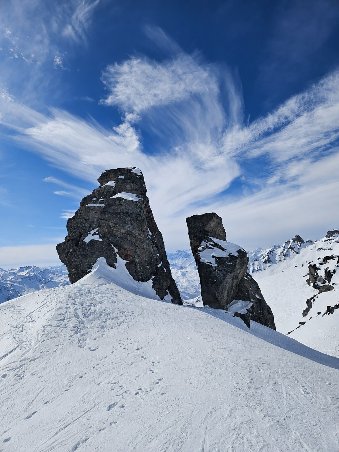 La Pierre Fendue dans le domaine skiable de Val Thorens